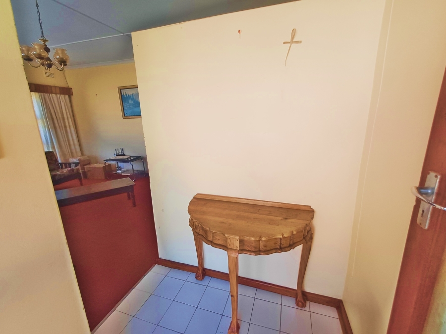 To Let 3 Bedroom Property for Rent in Bredasdorp Western Cape